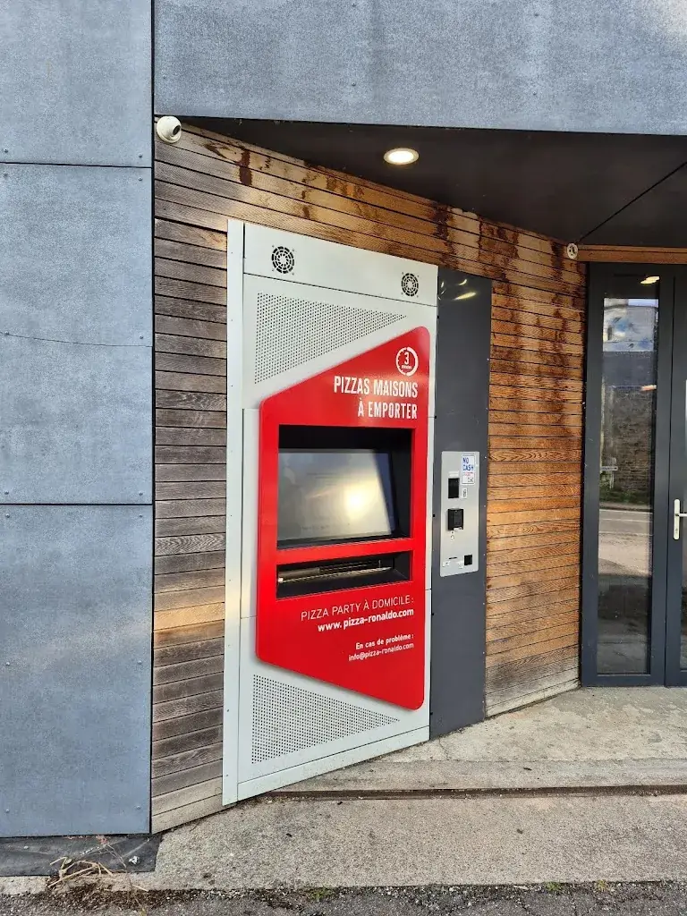 Lukas V_Pizza Ronaldo Nassogne_Nassogne_review