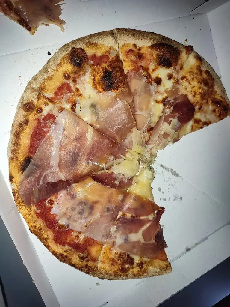 Menu_Bella Napoli_Oreye_image_7