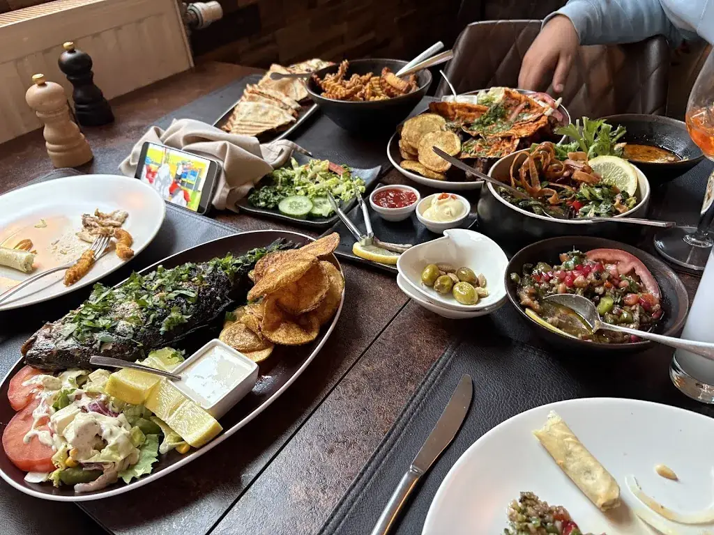 Damasquino_Nivelles_slider_image_3