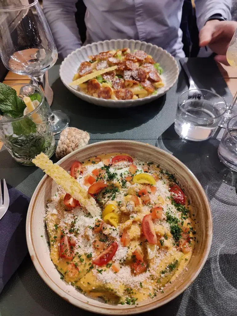 Pasta Pello_Nivelles_slider_image_3