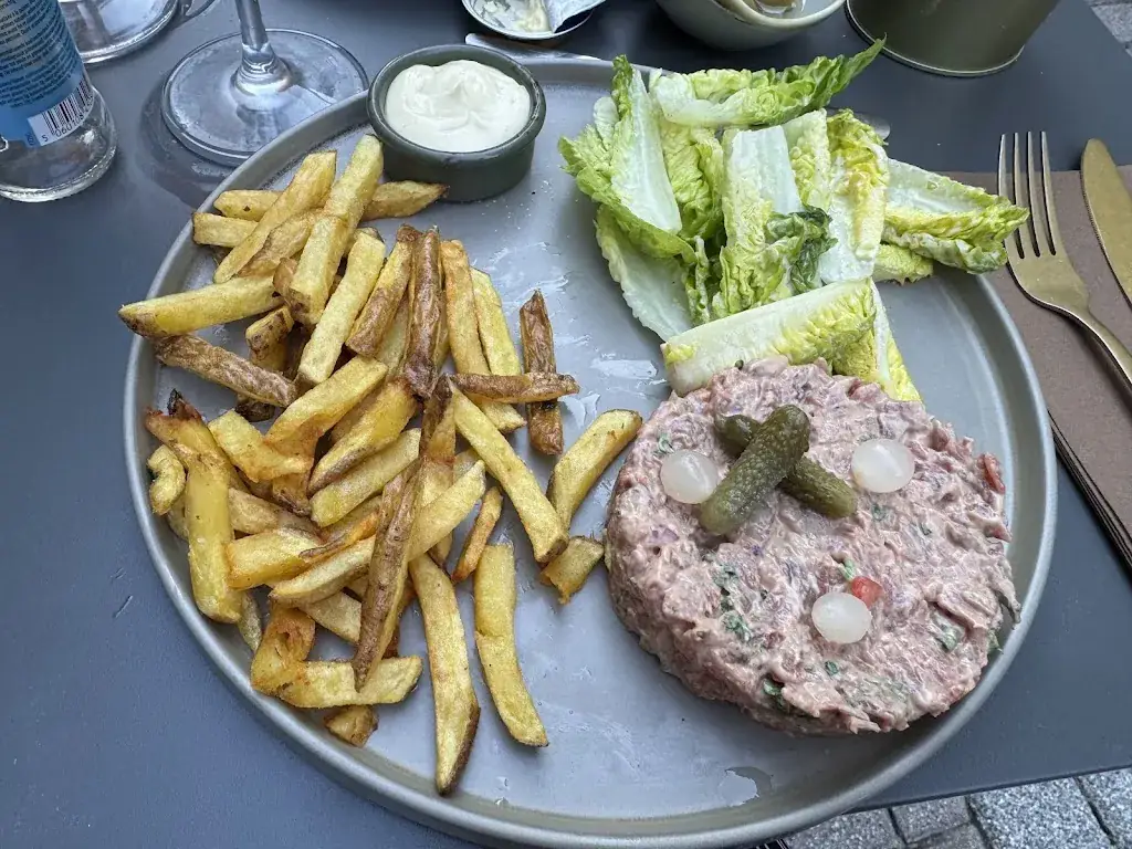 Florence Glibert_Maurice Le Limonadier_Nivelles_review