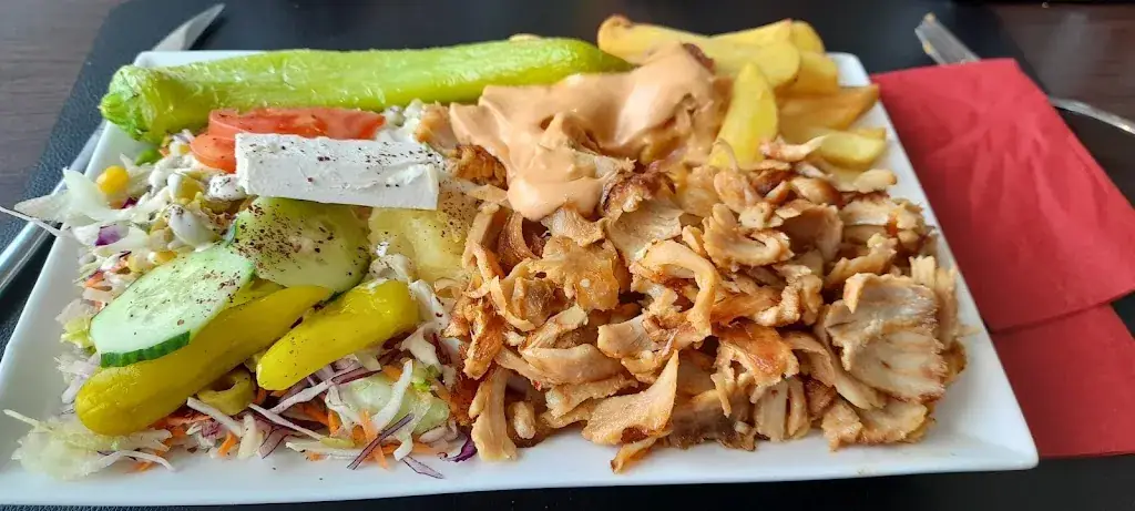 Pita Ouffet_Ouffet_slider_image_2