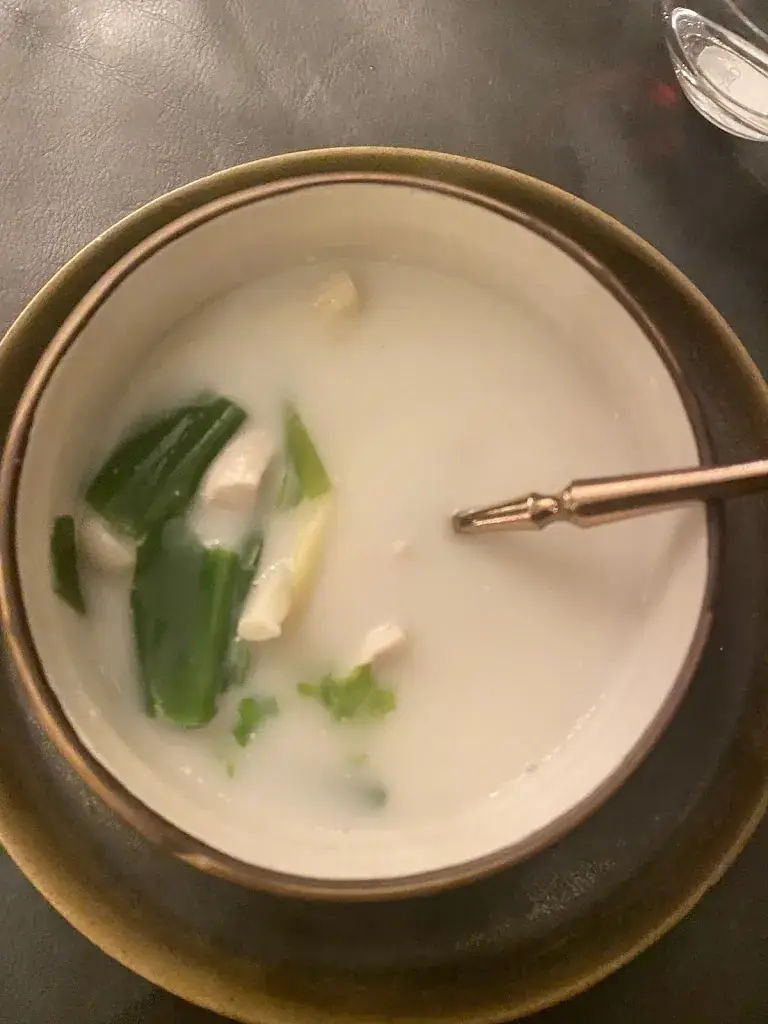 arvin choobak_LA MAISON THAI_Ouffet_Bewertung