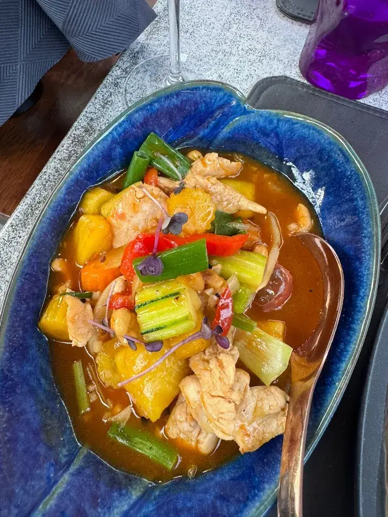 LA MAISON THAI_Ouffet_slider_image_3