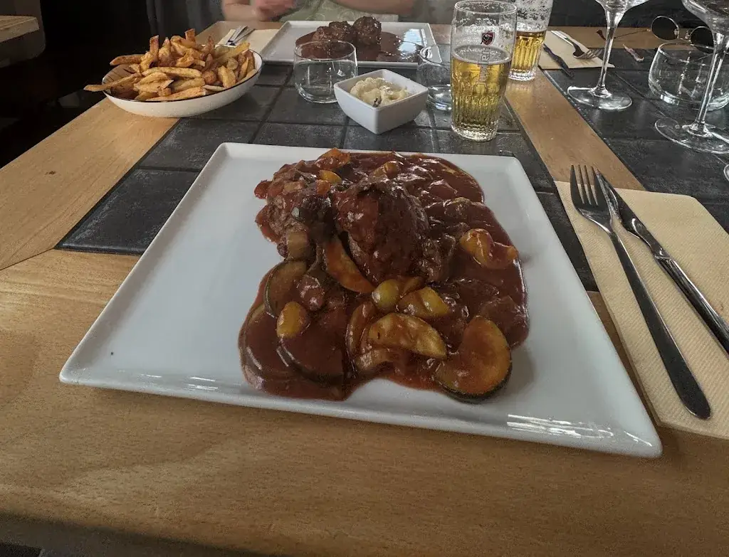 Christian Diacquenod_Li Vî Hermalle_Oupeye_review