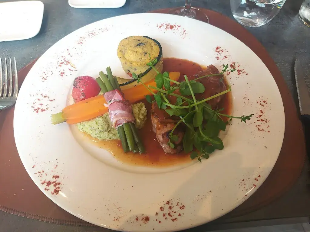 Melaet Stefan_Logis Hôtel Restaurant La Hutte Lurette_Paliseul_Bewertung