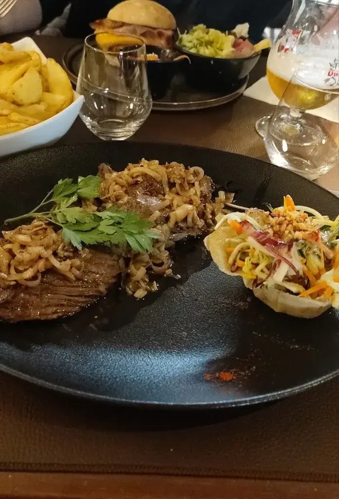 ciney dorchies_Plan B_Pecq_review