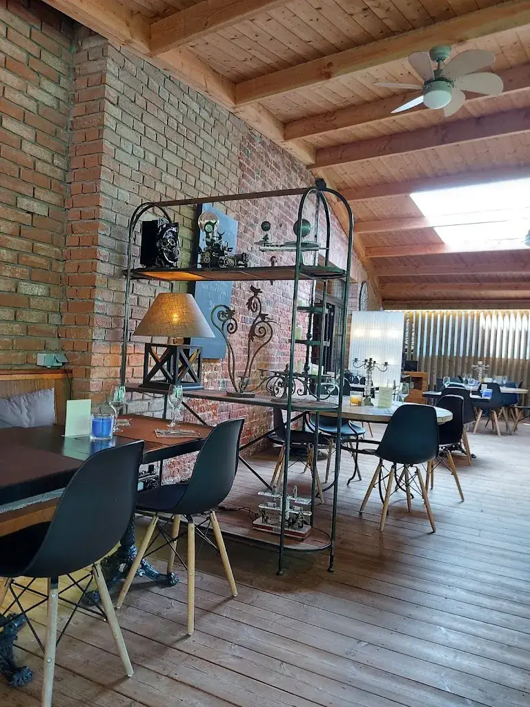 Plan B restaurant à Pecq