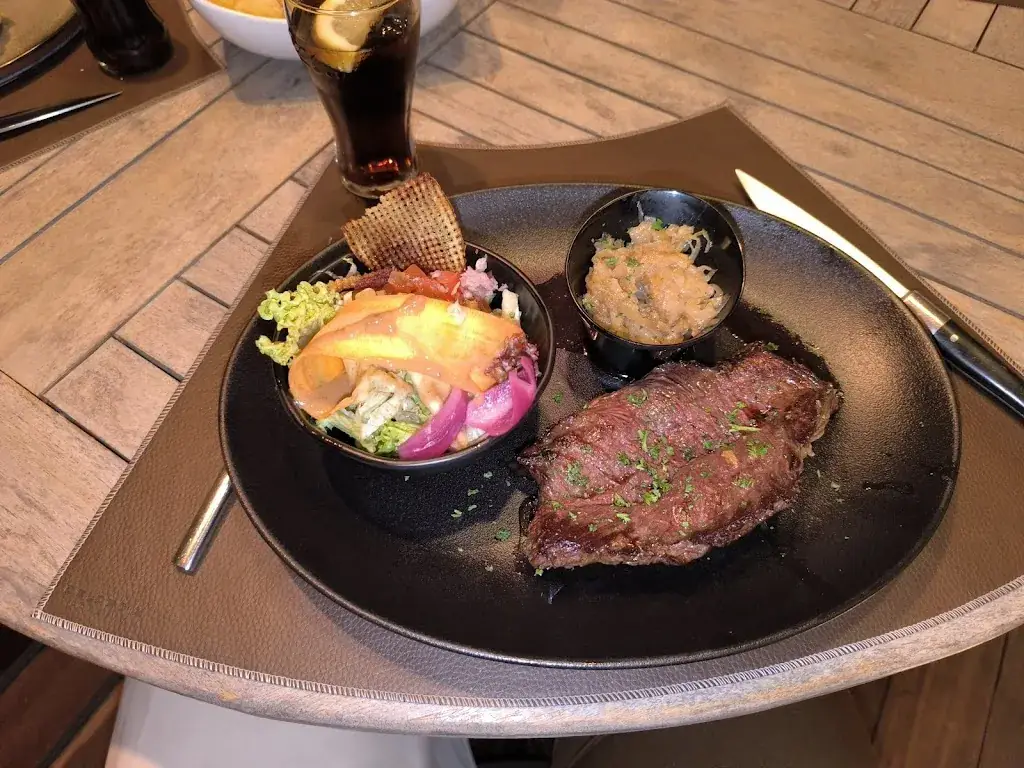 Plan B_Pecq_slider_image_2