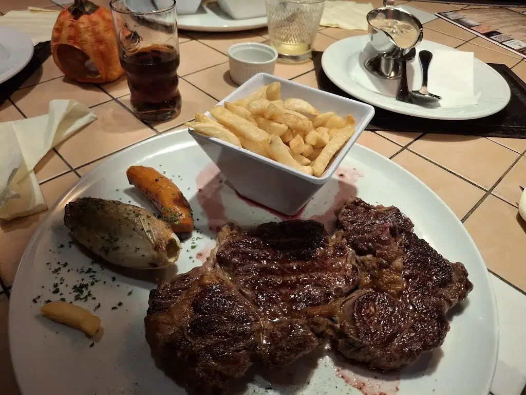 Renaissance_Philippeville_slider_image_3