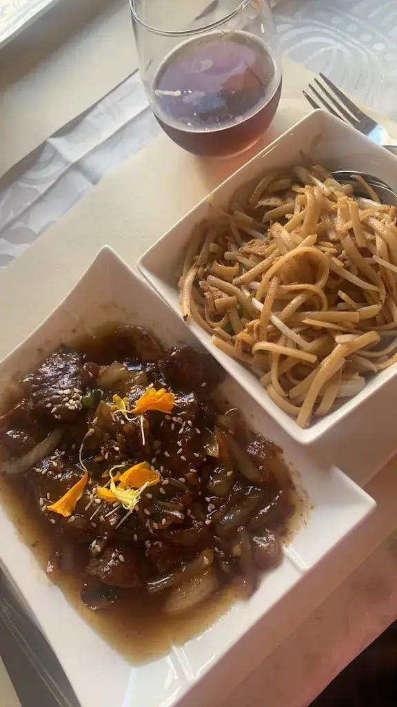 Sarah Egbt_Chinois-traiteur Sin-Yang_Péruwelz_review