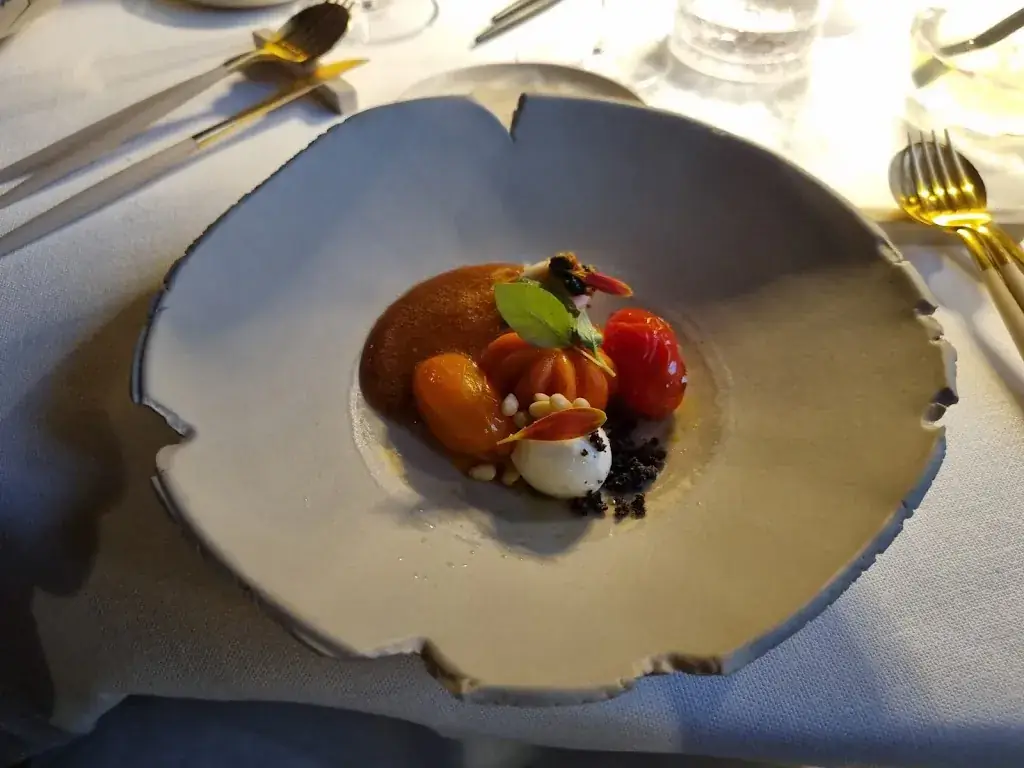 BOUKE VERHEES_APPART Culinaire_Plombières_review