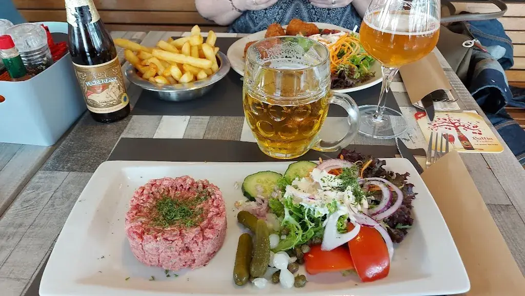 Philisamalo around the world_Pepe Cafe_Perwez_Bewertung