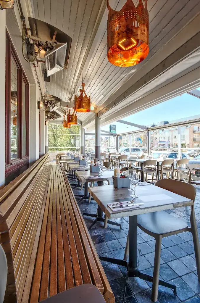 Pepe Cafe_Perwez_slider_image_1