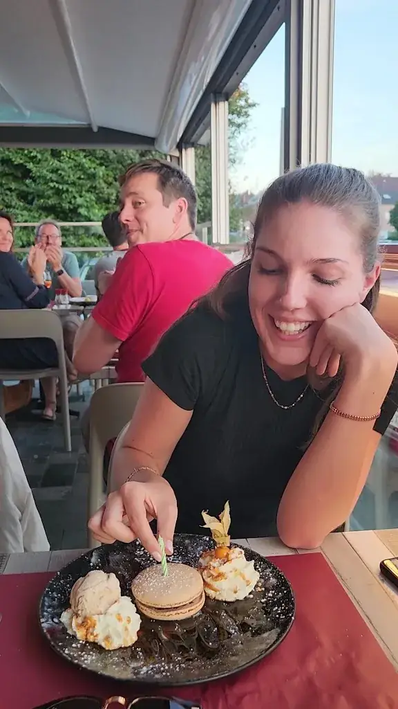 Pepe Cafe_Perwez_slider_image_2