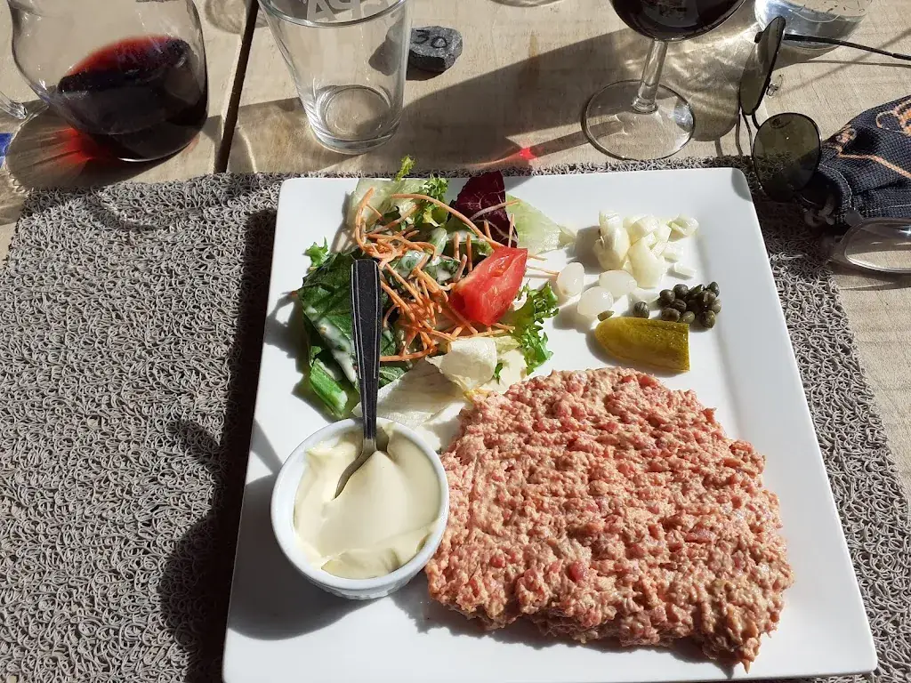 Le Mont Blanc_Perwez_slider_image_2