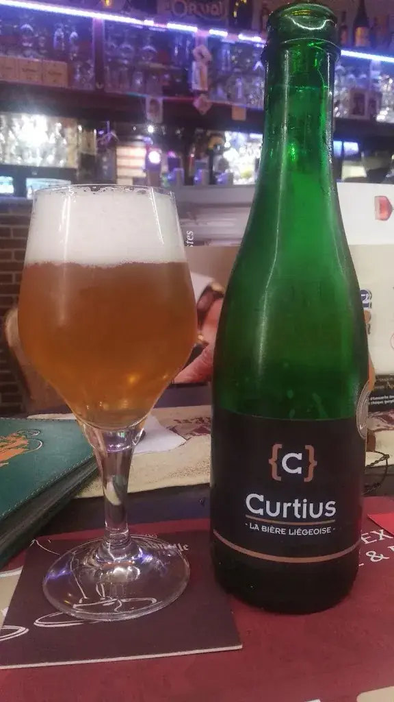 Михаил Браславский_La Ruchette_Pont-à-Celles_reseña