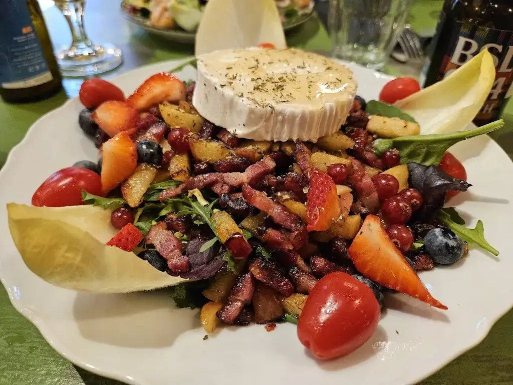 Nicholas Saunders_Boule de Bleu_Mons_review