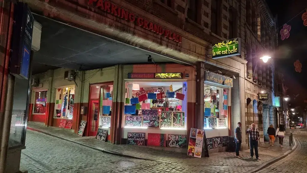 La Vie Est Belle - Mons_Mons_slider_image_1