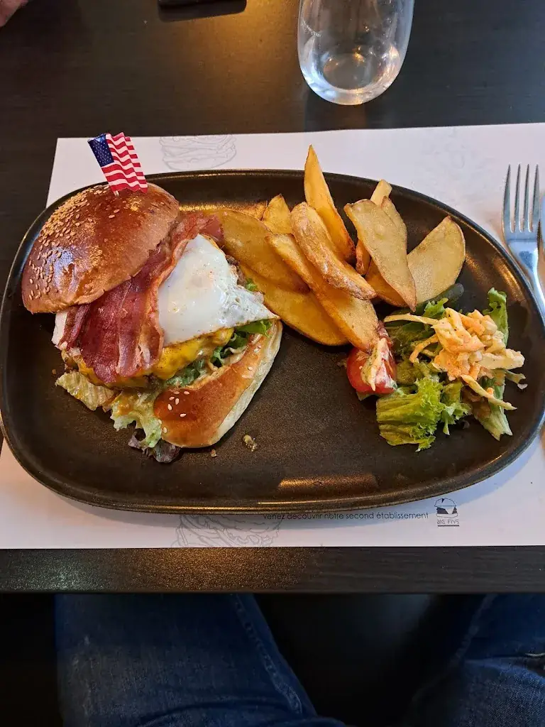 Guillaume_Twenty Buns_Mons_review