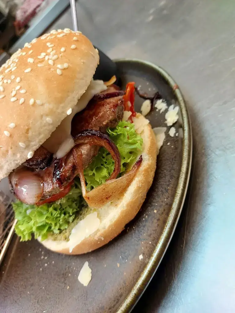 Le Carillon_Mons_slider_image_3