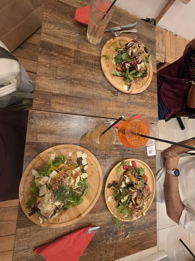 Charlotte_Mémé Tartine_Mons_Bewertung