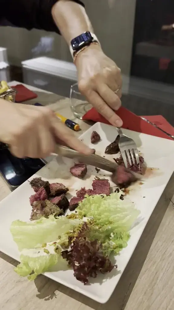 Restaurant Maximus Mons_Mons_slider_image_2