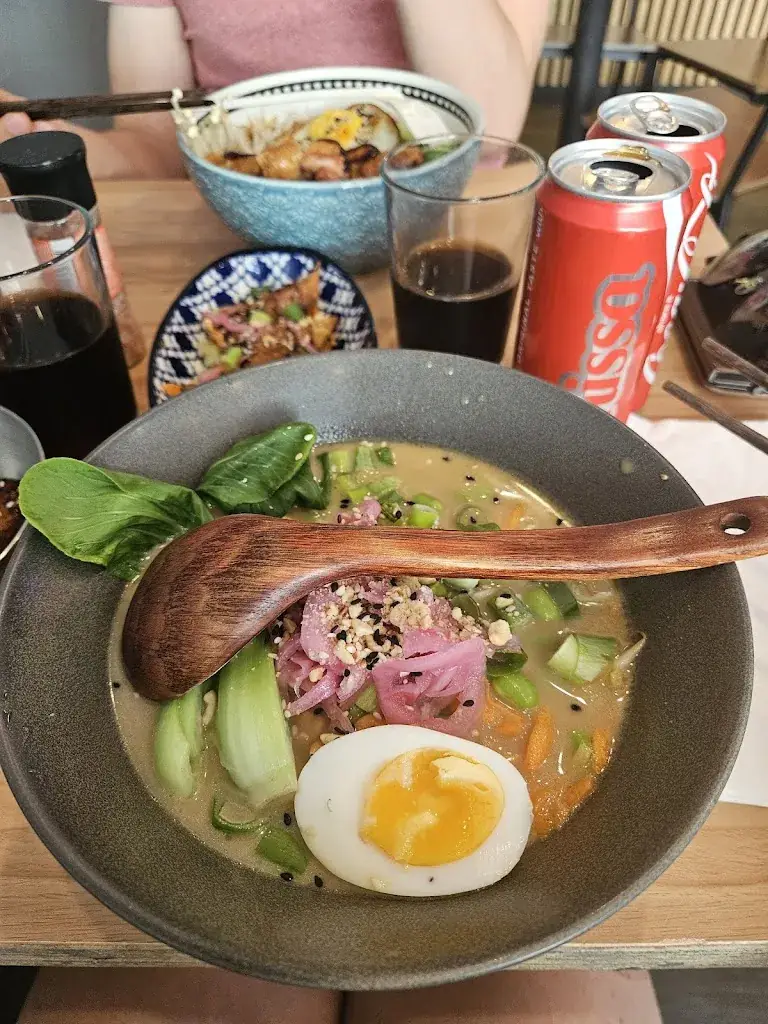 Alexandra Costa_Yoyo_Mons_Bewertung