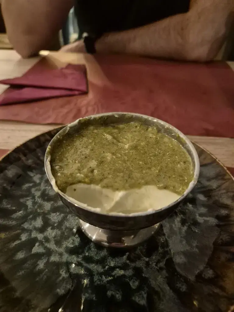 Plancquaert Laura_Bacaro Mons_Mons_review