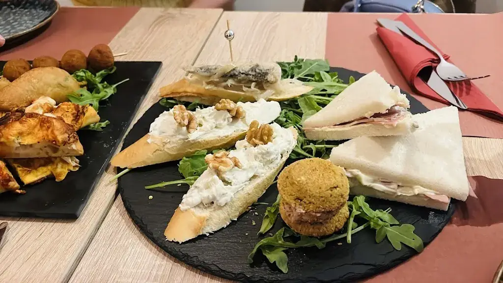 Bacaro Mons_Mons_slider_image_3