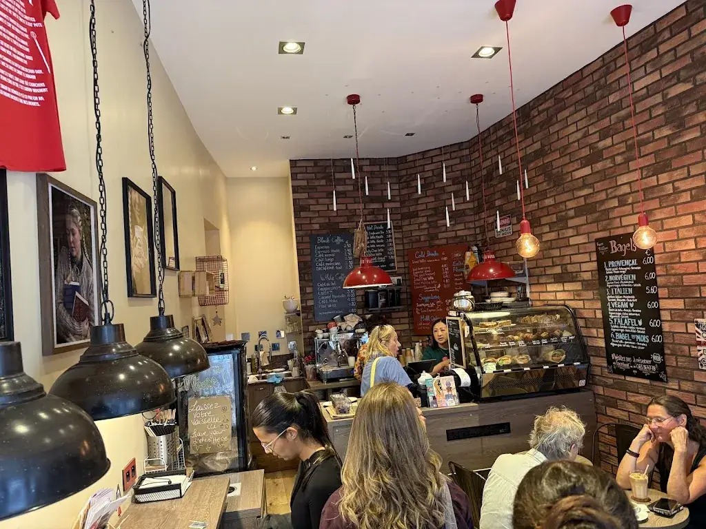 Moma Coffee_Mons_slider_image_3