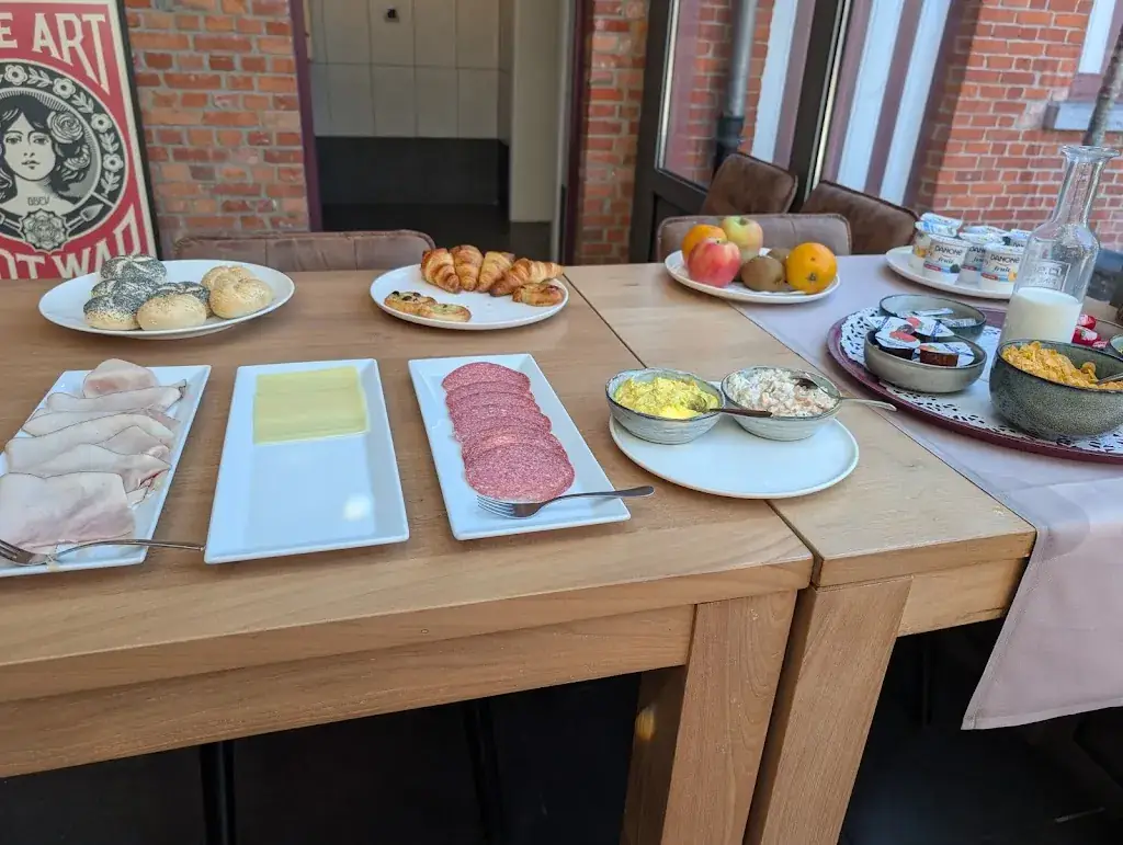 De Statie_Brecht_slider_image_3