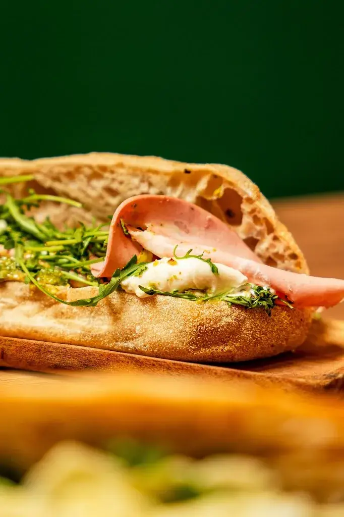 Pastapi Mons_Mons_slider_image_3