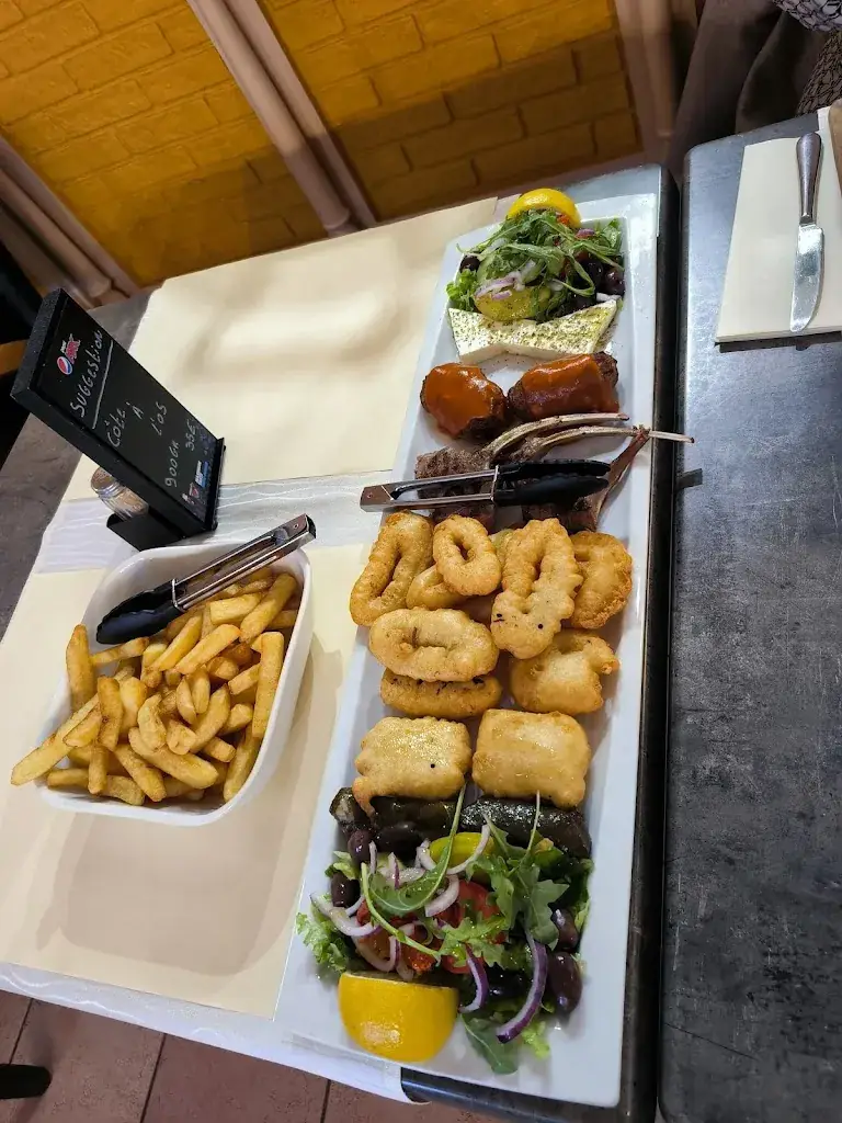 mathieu vilain_Les Balkans_Quaregnon_review