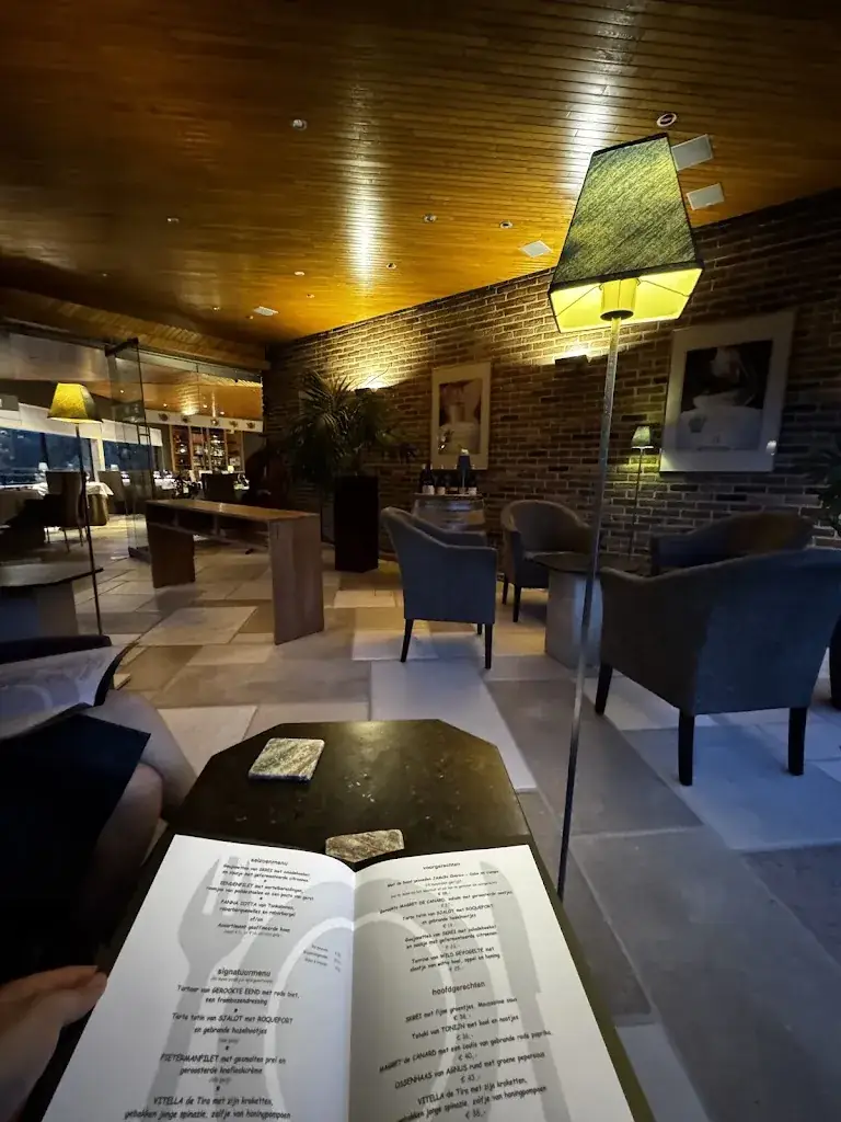 Lars Corijn_Torsk_Brecht_review