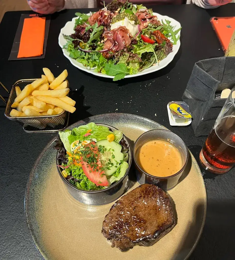 Sanne Monkau_T'Rendeux_Rendeux_reseña