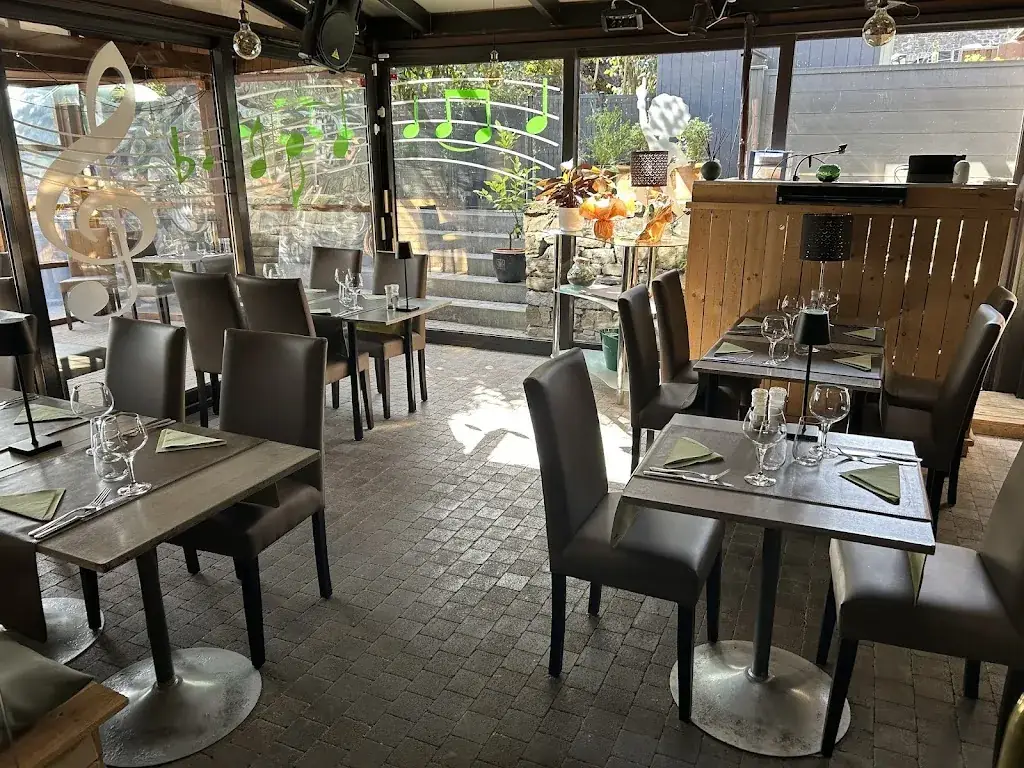 Restaurant Complément'air Restaurant in Rendeux