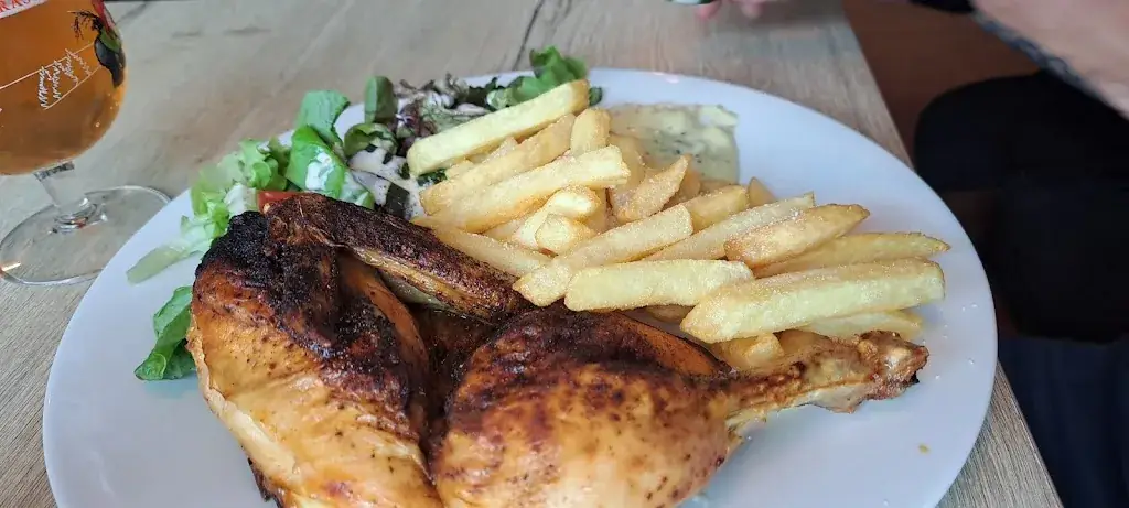 Mirjam Brosens_Grand café B47_Rendeux_Bewertung