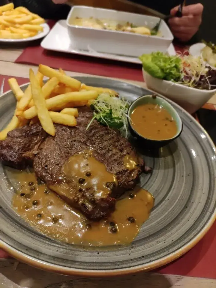 Eethuis De Linden_Brecht_slider_image_2