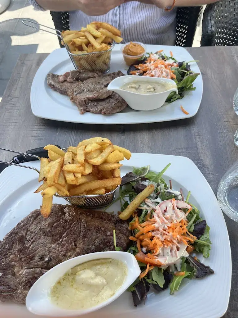 Anastasia Oberlin_Le Prestige du Clothaire_Quévy_review