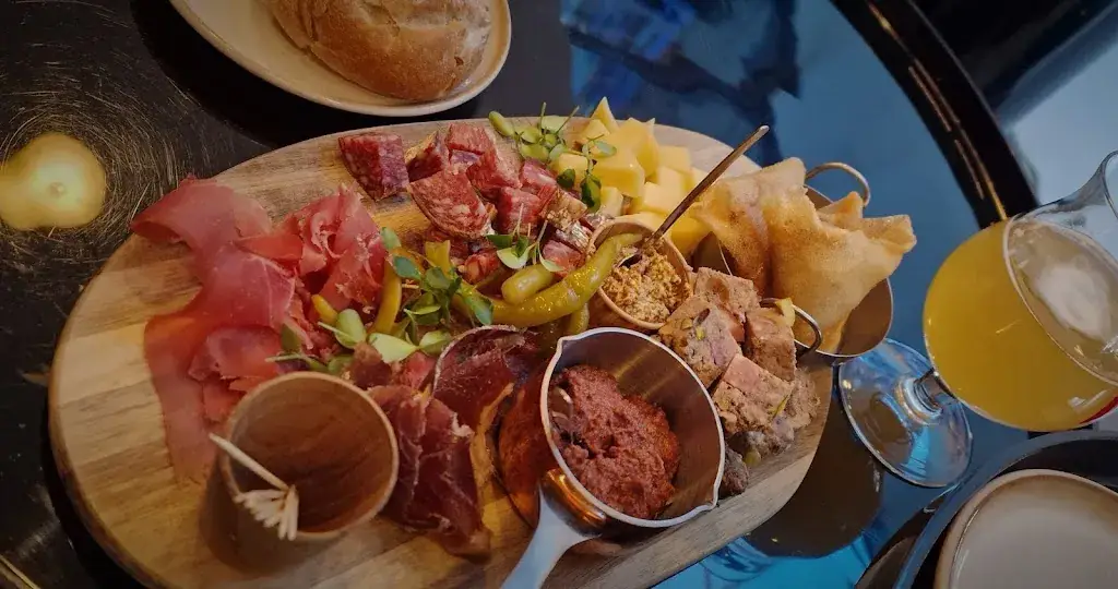 JY A_MAH.sense - Restaurant_Saint-Ghislain_Bewertung