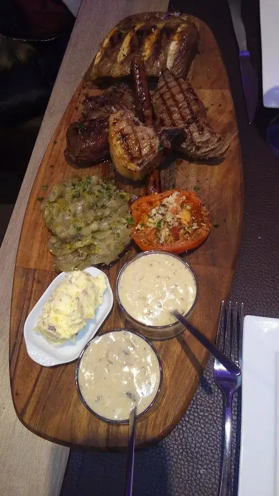 Menü_S & D Burger_Rumes_Bild_1