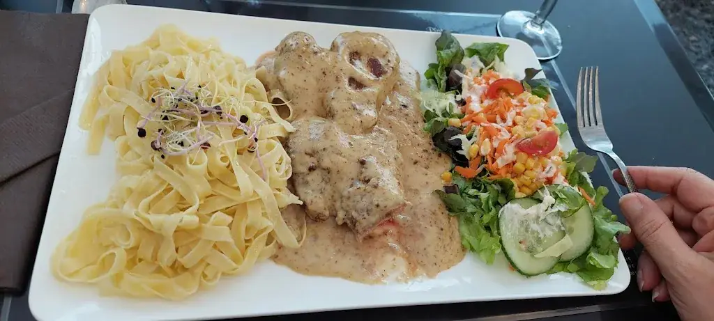 Menü_S & D Burger_Rumes_Bild_8