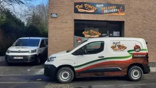 Pizzeria Del piazza Rumes_Rumes_slider_image_3