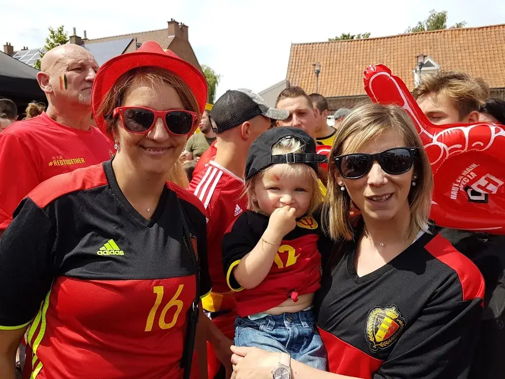 Café Mon Toít_Rumes_slider_image_1