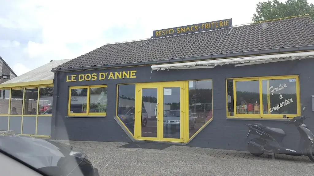 Le Dos D'Anne_Rumes_slider_image_1