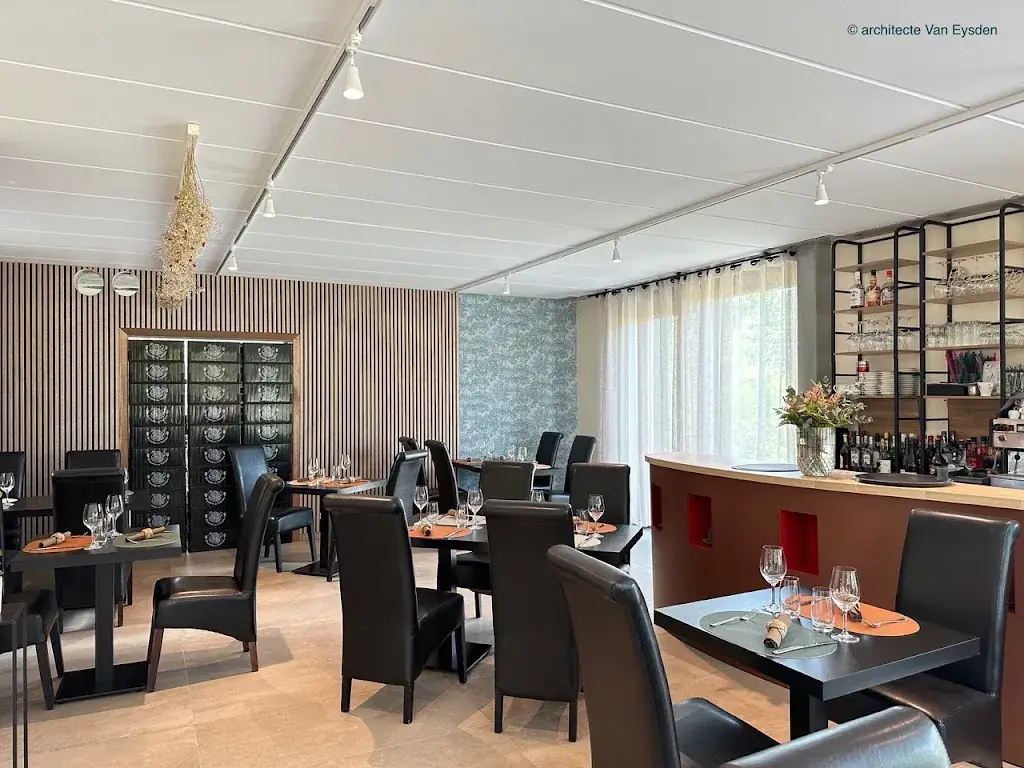 Brasserie Des Trévires Restaurant in Rouvroy