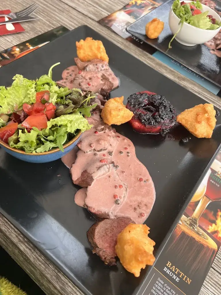 Le chalet_Saint-Hubert_slider_image_2