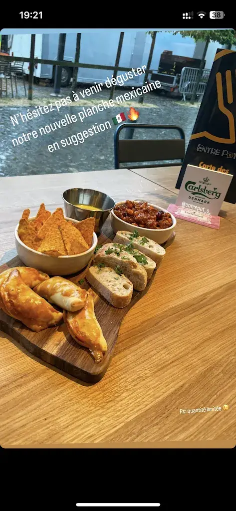 Menu_Entrepot’s_Saint-Hubert_image_1