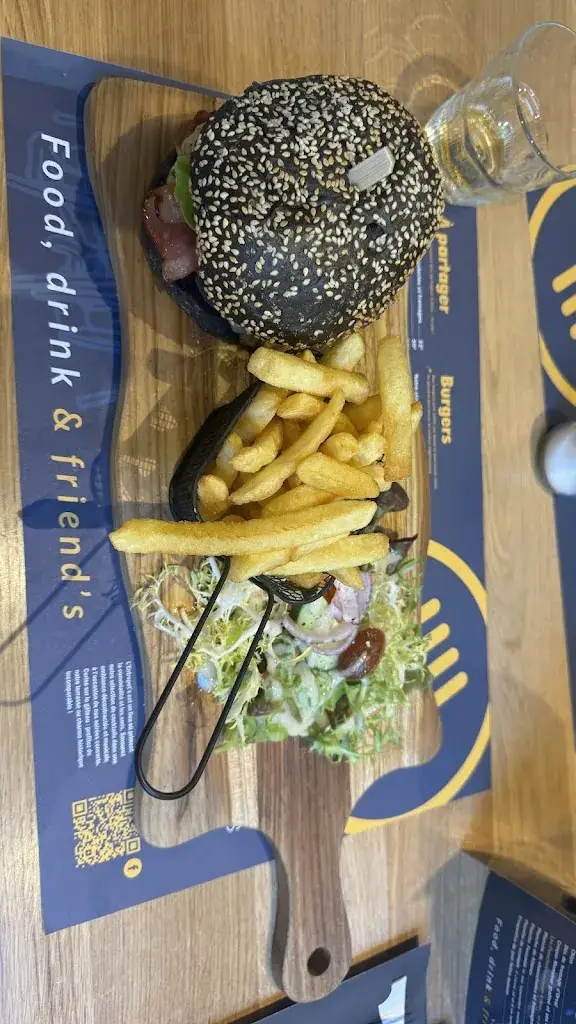 Menu_Entrepot’s_Saint-Hubert_image_8